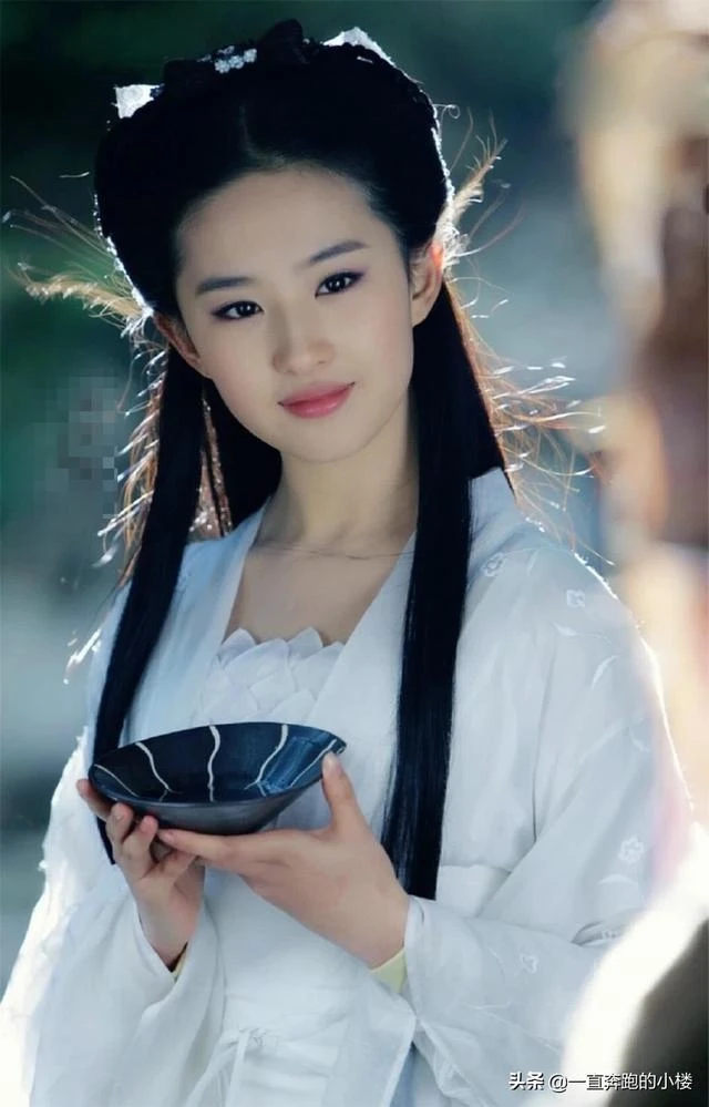 Hóa ra chúng ta đã nhầm: Tiểu Long Nữ không phải là "Thần tiên tỷ tỷ" trong nguyên tác Kim Dung Hóa ra chúng ta đã nhầm: Tiểu Long Nữ không phải là "Thần tiên tỷ tỷ" trong nguyên tác Kim Dung