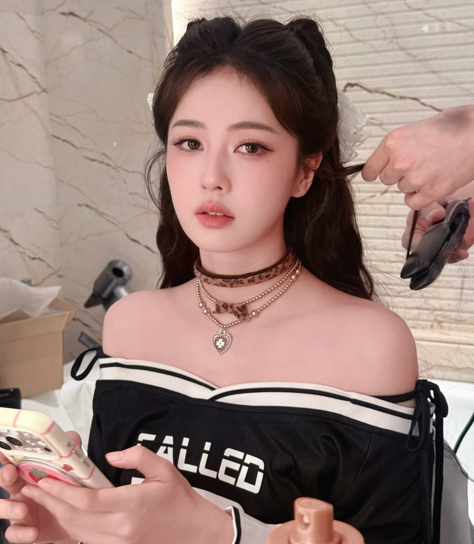 Hồng khí dưỡng nhan là gì, cứ nhìn Bạch Lộc sẽ biết Hồng khí dưỡng nhan là gì, cứ nhìn Bạch Lộc sẽ biết