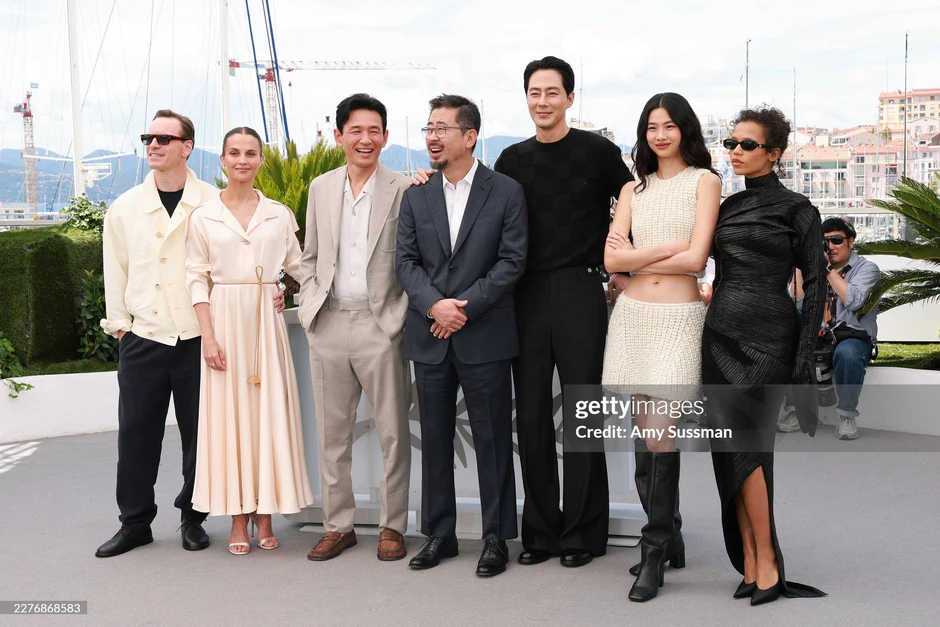 Hope hay xuất sắc nhận tràng vỗ tay 6 phút ở Cannes