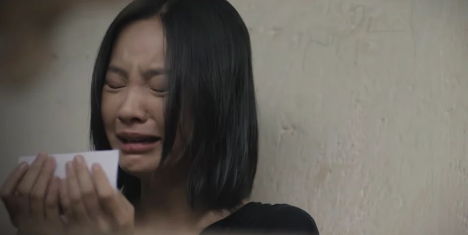 Hot girl người Tày 24 tuổi mà trông như mới 15, đóng băng nhan sắc đỉnh vô cùng! Hot girl người Tày 24 tuổi mà trông như mới 15, đóng băng nhan sắc đỉnh vô cùng!