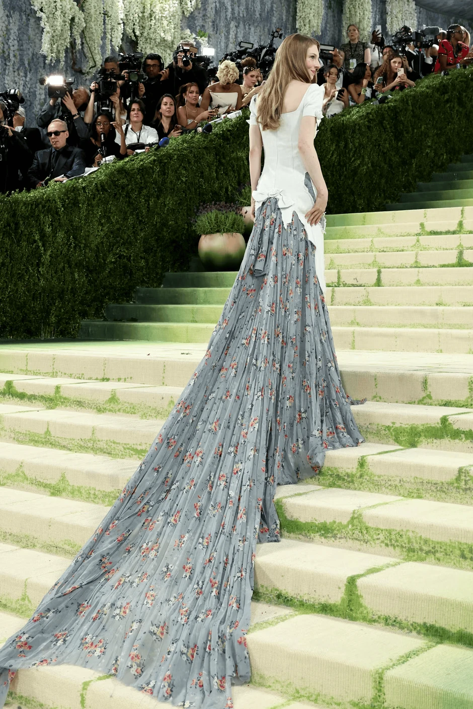 Hunter Schafer từ đầu tới chân là tuyệt tác nghệ thuật