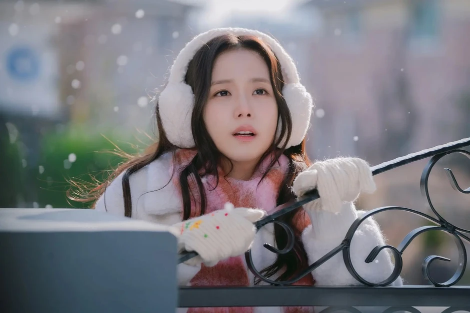 Jisoo (BLACKPINK) đừng tự biến mình thành trò cười nữa