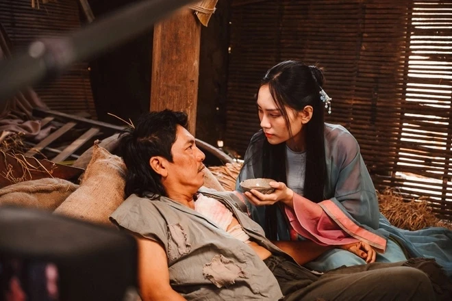 Kết quả đại chiến phim Việt 30/4: Kiều Minh Tuấn đánh bại Thái Hòa