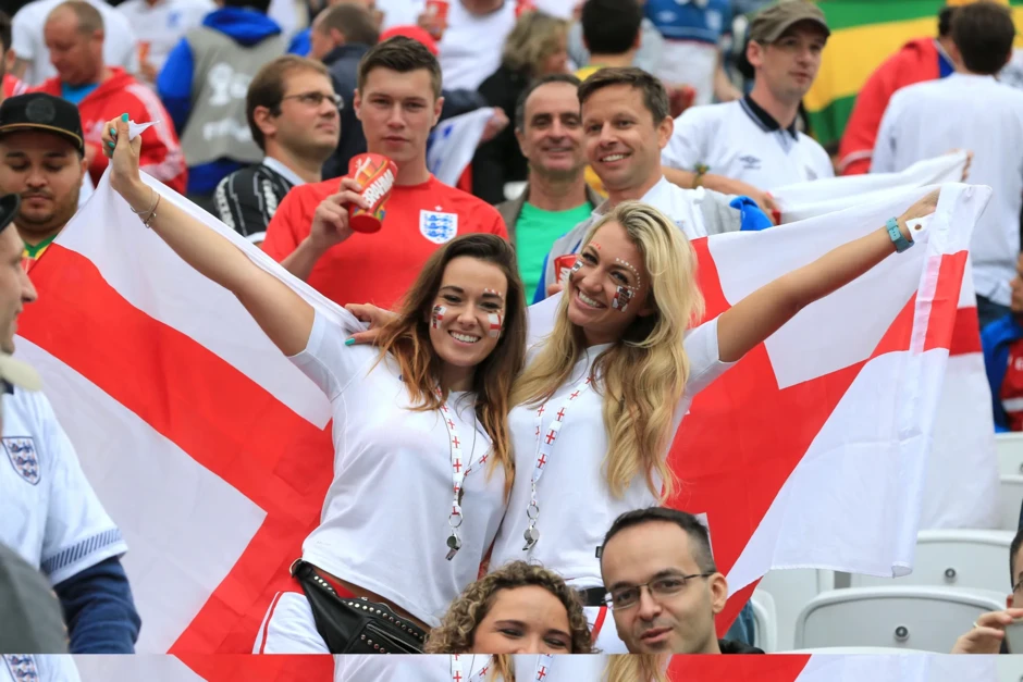 Khảo sát gây bão World Cup 2026: Nhan sắc CĐV Argentina quyến rũ nhất thế giới, top 10 gồm những đội nào?