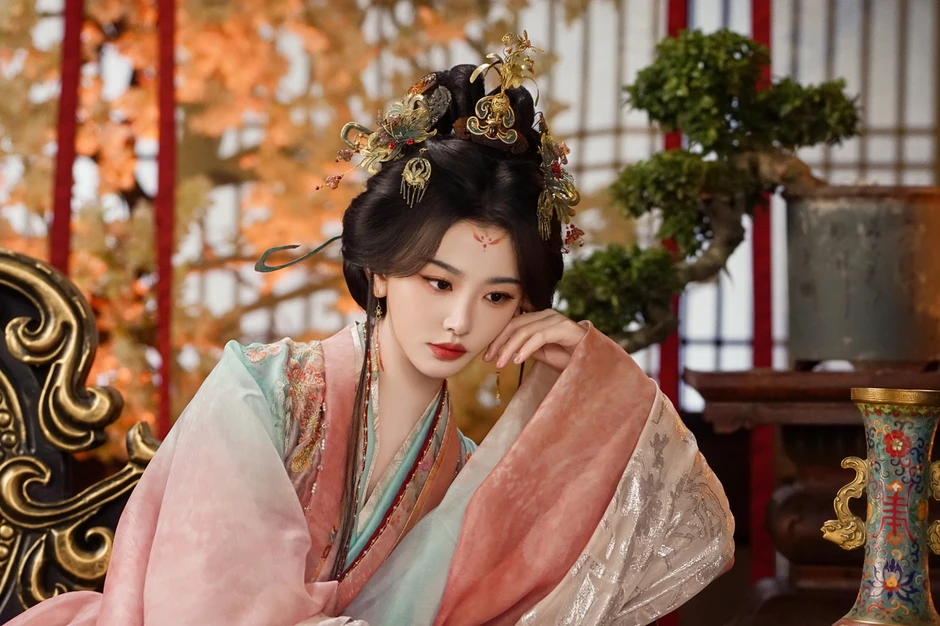 Khổng Tuyết Nhi visual đẹp đến cực hạn, u mê chết đi sống lại Khổng Tuyết Nhi visual đẹp đến cực hạn, u mê chết đi sống lại