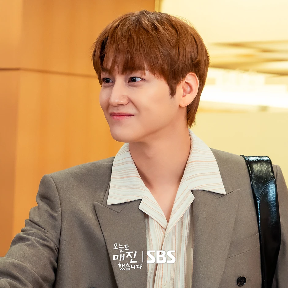 Kim Bum uống thuốc trường sinh à?