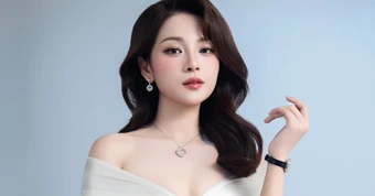 Lê Tam Triều Dâng mới 12 tuổi đã đẹp nức nở