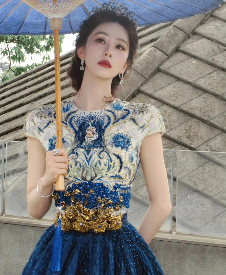 Lưu Thi Thi đẹp như bức tranh Giang Nam tuyệt mỹ