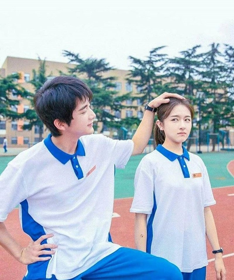 Lý Lan Địch: 2017-2026 chỉ là giây trước và giây sau Lý Lan Địch: 2017-2026 chỉ là giây trước và giây sau