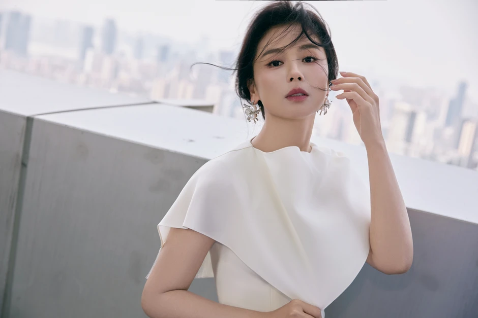 Mỹ nhân duy nhất trong showbiz có biên chế thiên đình