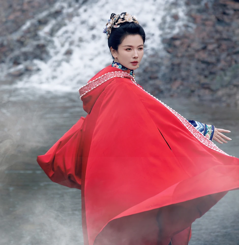 Mỹ nhân duy nhất trong showbiz có biên chế thiên đình