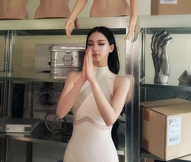 , thánh body, diễn viên, mỹ nhân, gái xinh, Lisa, Karina