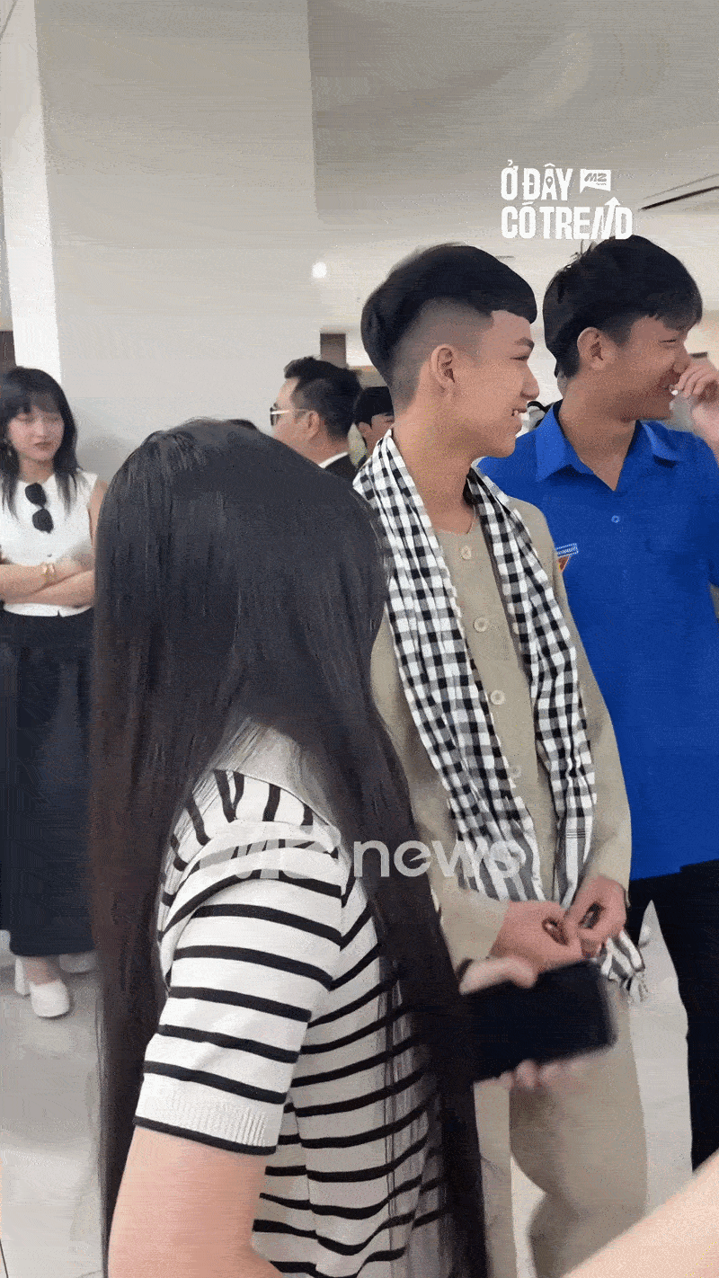 Màn dậy thì thành công nhất Việt Nam: 15 tuổi đã ra dáng mỹ nhân