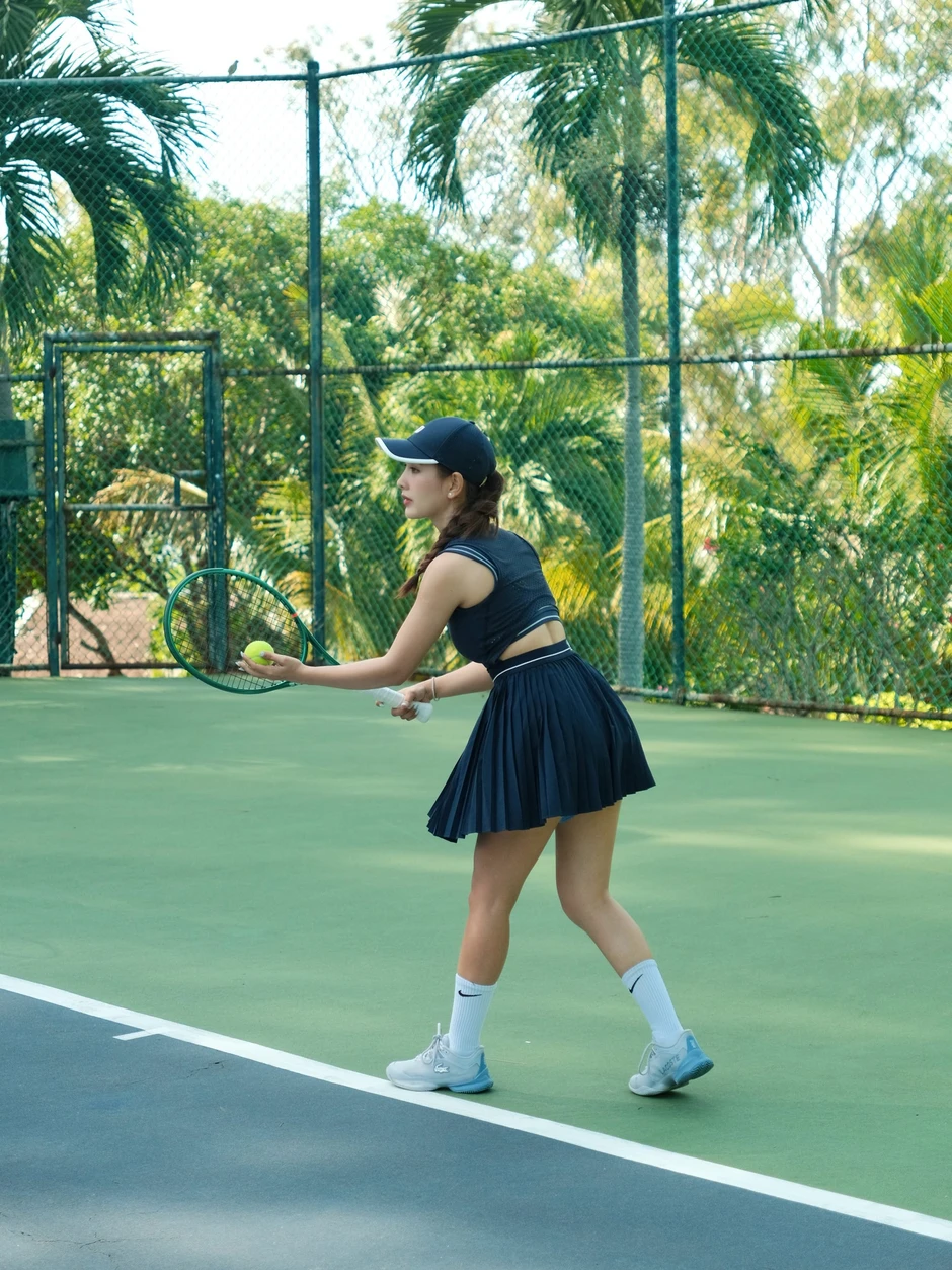 Mê đủ môn rồi, dàn mỹ nhân Việt cuối cùng vẫn quay về với tennis