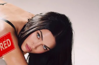 Megan Fox tung bộ ảnh rực lửa, khoe dáng táo bạo khiến MXH ngỡ ngàng như lời đáp trả đến tình cũ