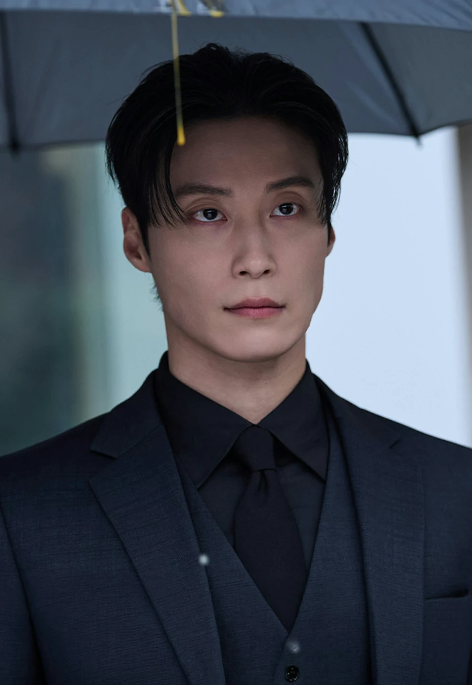 My Royal Nemesis hài điên đảo, Lim Ji Yeon quậy banh thế kỷ 21