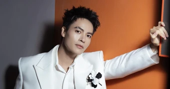 Nam diễn viên đắt show nhất lễ 30/4, đóng cùng lúc 2 siêu phẩm