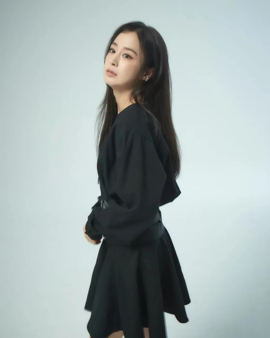 Ngắm Kim Tae Hee 17 năm trước mới hiểu tại sao Bi Rain thắng đời 1-0, nhan sắc đạt đến cảnh giới tối thượng Ngắm Kim Tae Hee 17 năm trước mới hiểu tại sao Bi Rain thắng đời 1-0, nhan sắc đạt đến cảnh giới tối thượng