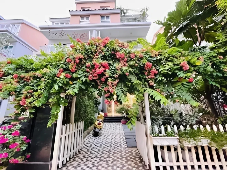 Ngắm mỹ nhân này phải thốt lên Việt Nam ai sang bằng chị
