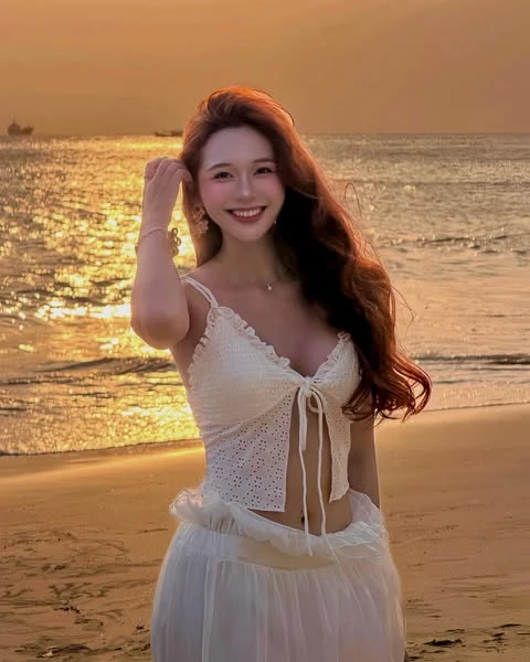 Ngắm sắc vóc "thần tiên tỷ tỷ" của hot girl Thảo Trang trong loạt ảnh hút nghìn like