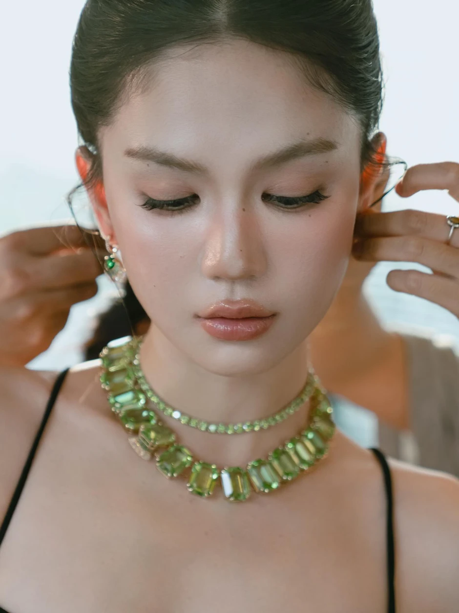Ngọc Trinh diện bikini "đốt mắt" nhưng giao diện lại chỉ thấy Xoài Non