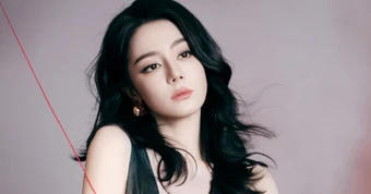 Người đàn ông là vết nhơ duy nhất của Địch Lệ Nhiệt Ba