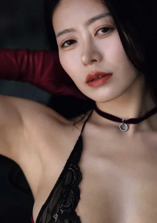 Người phụ nữ Nhật Bản giấu chồng về công việc đặc biệt, được em gái và hội bạn thân hết lòng ủng hộ Người phụ nữ Nhật Bản giấu chồng về công việc đặc biệt, được em gái và hội bạn thân hết lòng ủng hộ