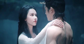 Nguyệt Lân Ỷ Kỷ gây bão với cảnh 18+ siêu cháy