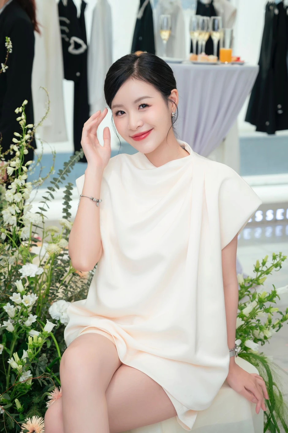 Nhan sắc thật của Trang Emma Nhan sắc thật của Trang Emma