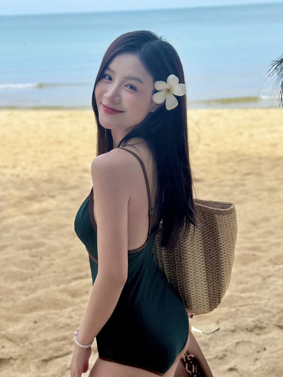 Nhan sắc thật của Trang Emma Nhan sắc thật của Trang Emma