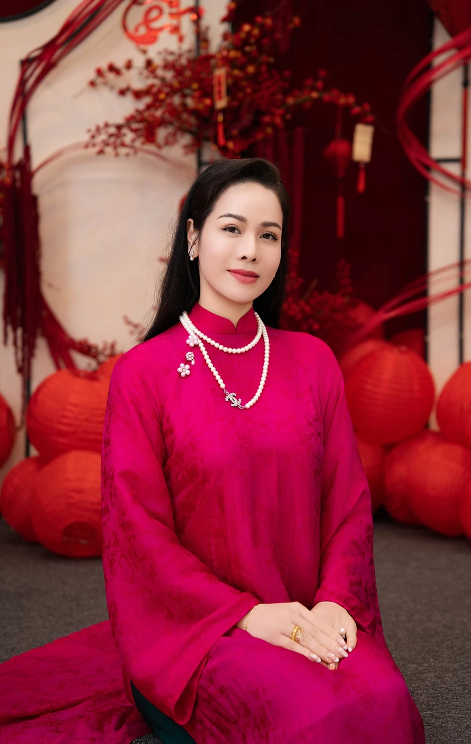 Nhật Kim Anh tái xuất với phim Mẹ Mìn Nhật Kim Anh tái xuất với phim Mẹ Mìn