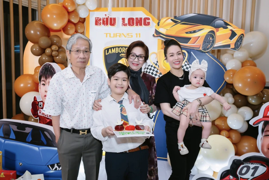 Nhật Kim Anh tái xuất với phim Mẹ Mìn Nhật Kim Anh tái xuất với phim Mẹ Mìn
