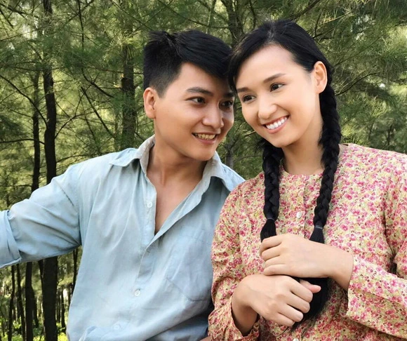 Nữ diễn viên giàu nhất miền Bắc, tự nhận có sugar daddy bao nuôi Nữ diễn viên giàu nhất miền Bắc, tự nhận có sugar daddy bao nuôi