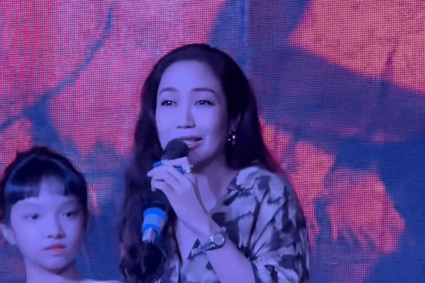 Ốc Thanh Vân: con tôi gửi lại đoạn clip tôi đang chửi chồng Ốc Thanh Vân: con tôi gửi lại đoạn clip tôi đang chửi chồng