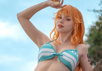 One Piece: Ngắm màn cosplay Nami "chuẩn không cần chỉnh" sau 2 năm timeskip