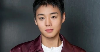 Park Ji Hoon: Đẹp trai - hát hay - diễn đỉnh, đóng siêu phẩm mê hoặc 16 triệu người