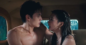 Phim 18+ có cảnh nóng nặng đô, nữ chính hành động khó chấp nhận
