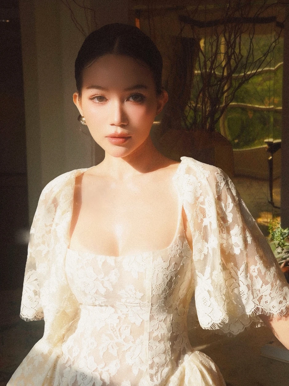Sỹ Thanh lại khiến fan ngỡ ngàng với bộ ảnh mới
