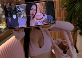 Sỹ Thanh lại khiến fan ngỡ ngàng với bộ ảnh mới