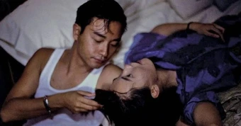 Sắc Tình Nam Nữ: Bộ phim giúp Thư Kỳ gột rửa quá khứ khoe thân