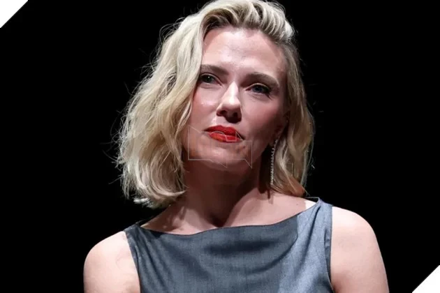 Scarlett Johansson Lộ Kiểu Tóc Mới Trong The Batman 2, Làm Dấy Lên Loạt Giả Thuyết Scarlett Johansson Lộ Kiểu Tóc Mới Trong The Batman 2, Làm Dấy Lên Loạt Giả Thuyết