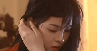 Song Hye Kyo 25 năm trước: Nhan sắc đẹp hơn thiên thần ở vai diễn nổi loạn nhất sự nghiệp