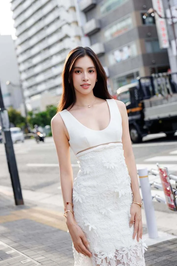 Tiểu Vy sau 8 năm đăng quang Hoa hậu Việt Nam