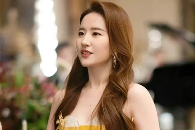 Trên đời có duy nhất 1 người cười hở lợi vẫn đẹp khủng khiếp Trên đời có duy nhất 1 người cười hở lợi vẫn đẹp khủng khiếp