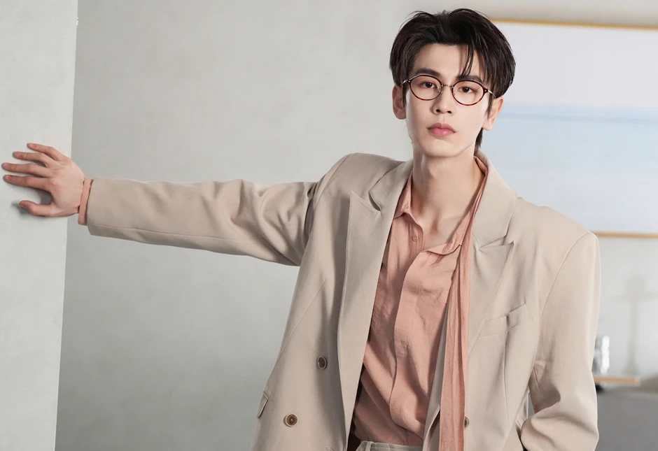 Triệu Lộ Tư và Trương Lăng Hách trở thành trò cười
