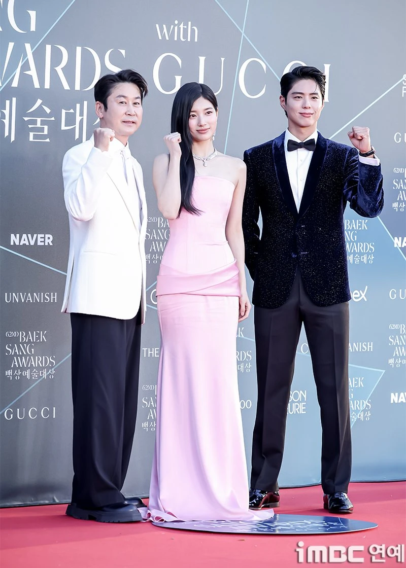 Trực tiếp Baeksang 2026: Giải thưởng danh giá sẽ thuộc về ai?