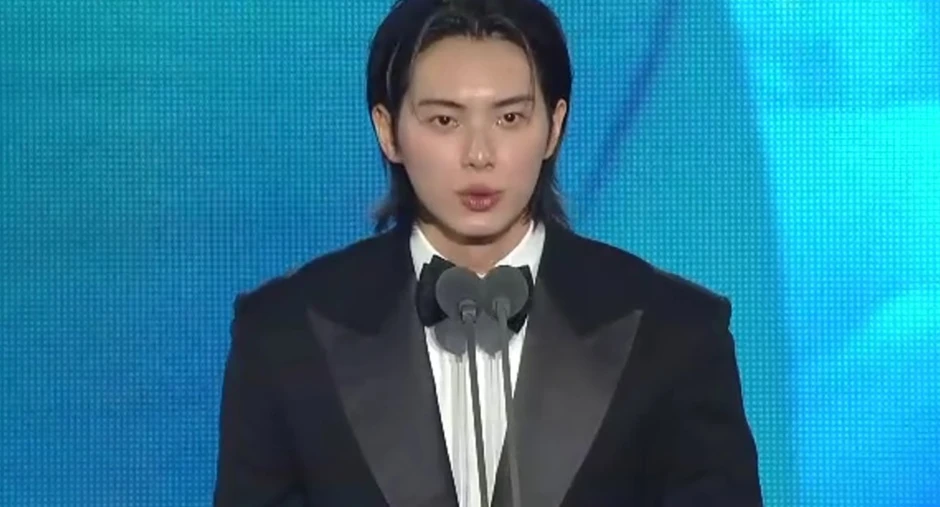 Trực tiếp Baeksang 2026: Giải thưởng danh giá sẽ thuộc về ai?