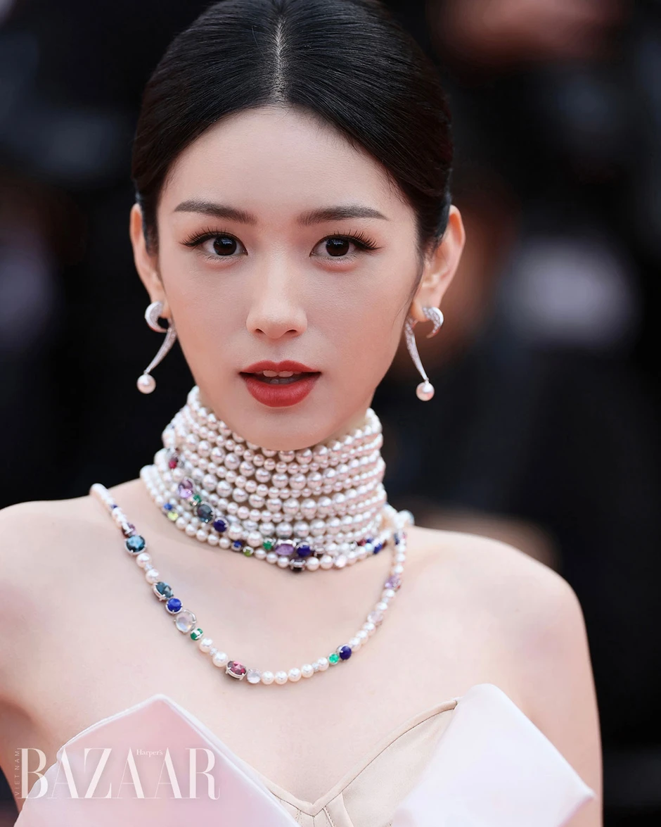 Tứ đại mỹ nhân thế hệ mới đẹp nhất Trung Quốc: Vương Sở Nhiên đỉnh miễn bàn, 1 người bị chê không xứng đáng Tứ đại mỹ nhân thế hệ mới đẹp nhất Trung Quốc: Vương Sở Nhiên đỉnh miễn bàn, 1 người bị chê không xứng đáng