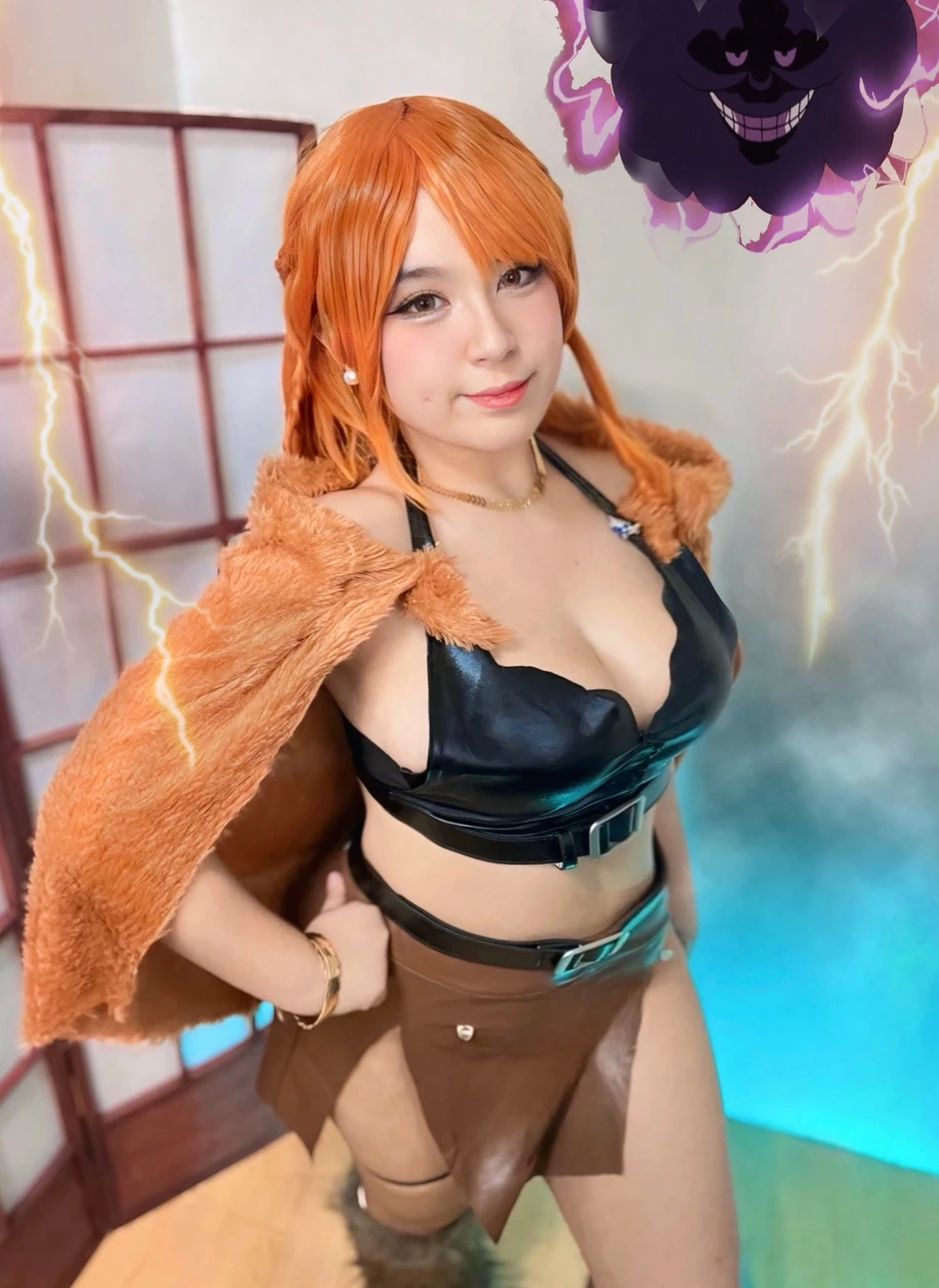Tự làm cosplay vì quá mê Nami, nữ coser tái hiện hoàn hảo tạo hình Elbaf của hoa tiêu băng Mũ Rơm