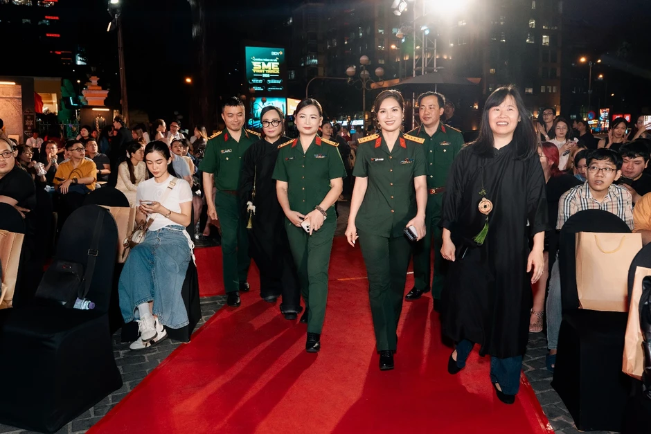 TV360, BHD hé lộ tạo hình “Hộ linh tráng sĩ: Bí ẩn mộ vua Đinh”, lan tỏa sử Việt trong dòng chảy công nghiệp văn hóa TV360, BHD hé lộ tạo hình “Hộ linh tráng sĩ: Bí ẩn mộ vua Đinh”, lan tỏa sử Việt trong dòng chảy công nghiệp văn hóa
